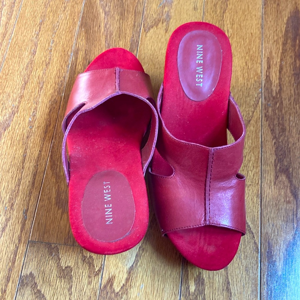 Nine West red leather wedge
